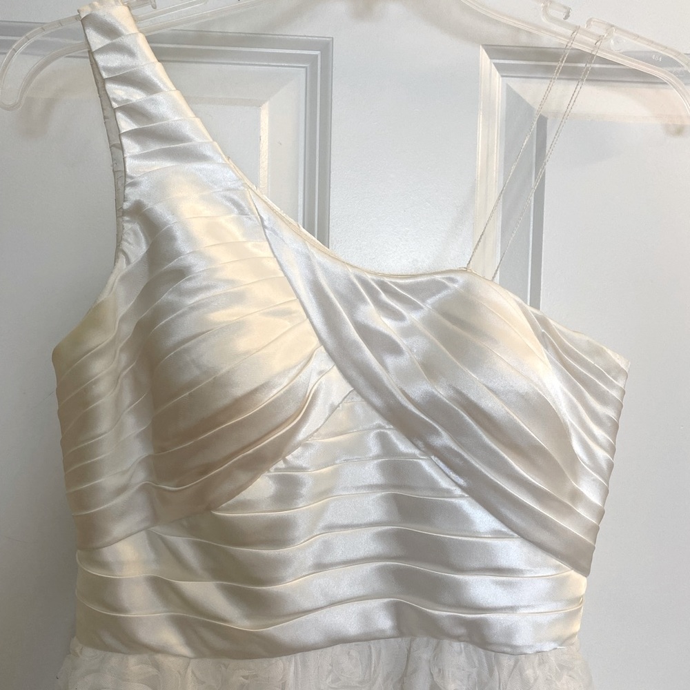 White One Shoulder Mini Dress - Picture 3 of 5
